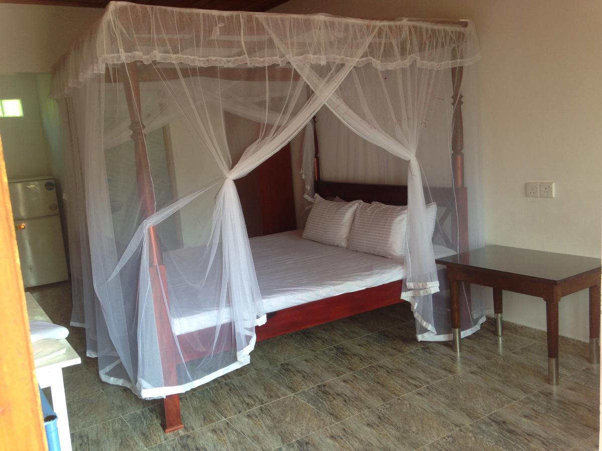 Jayanika Home Stay Tangalle Exterior foto