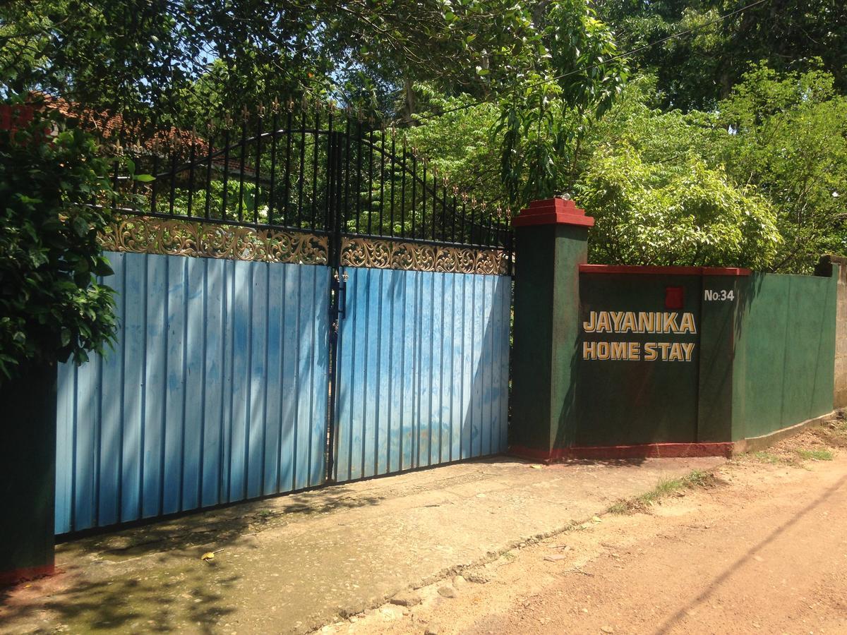 Jayanika Home Stay Tangalle Exterior foto